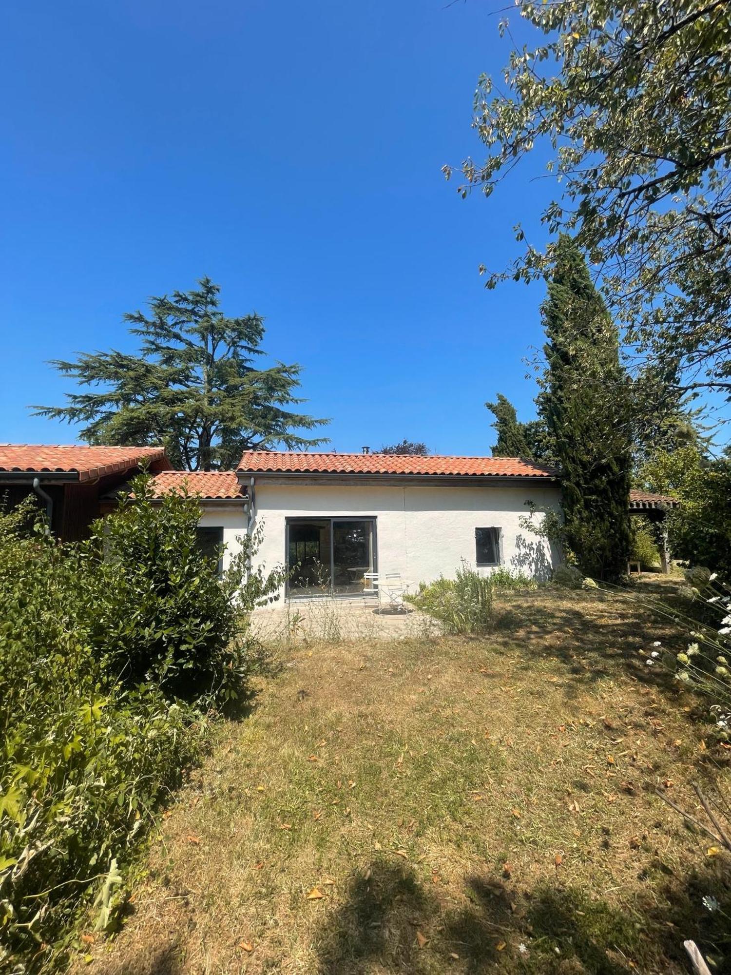 Chambre D'Hote Monflanquin Exterior photo